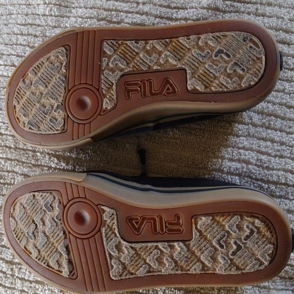 4@30.00 or 20.00 Boys Shoes by FILLA - Picture 6 of 10